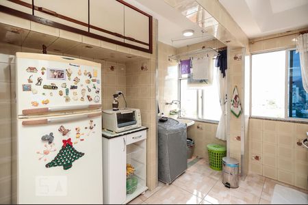 Apartamento à venda com 129m², 3 quartos e 2 vagasÁrea de Serviço