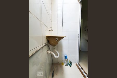 Casa de condomínio à venda com 65m², 2 quartos e 1 vaga Casa de condomínio à venda com 65m², 2 quartos e 1 vagaÁrea de Serviço