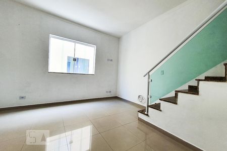 Sala  de casa de condomínio para alugar com 2 quartos, 65m² em Vila Buenos Aires, São Paulo