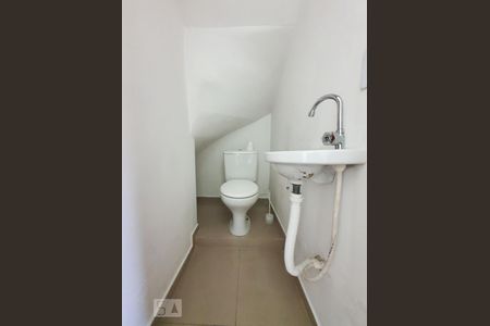 Casa de condomínio à venda com 65m², 2 quartos e 1 vaga Casa de condomínio à venda com 65m², 2 quartos e 1 vagaLavabo