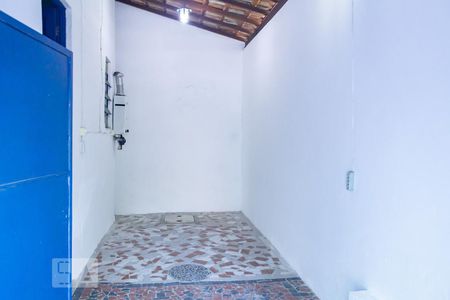 Casa à venda com 170m², 3 quartos e 1 vaga Casa à venda com 170m², 3 quartos e 1 vagaQuintal
