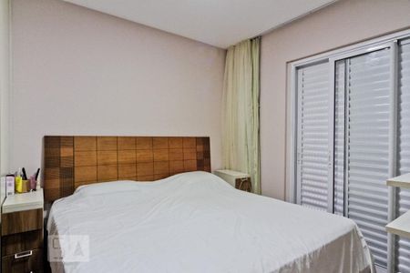 Apartamento à venda com 180m², 3 quartos e 4 vagas Apartamento à venda com 180m², 3 quartos e 4 vagasSuíte 2
