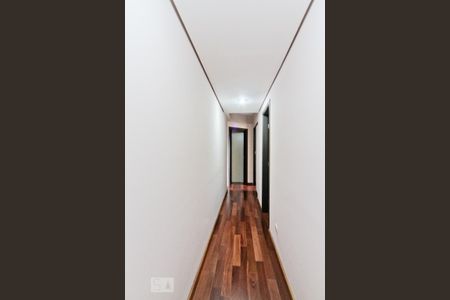 Apartamento à venda com 180m², 3 quartos e 4 vagas Apartamento à venda com 180m², 3 quartos e 4 vagasCorredor