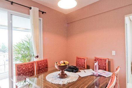 Sala de apartamento para alugar com 3 quartos, 180m² em Bela Aliança, São Paulo