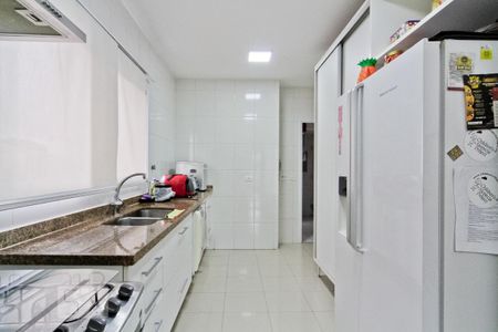 Apartamento à venda com 180m², 3 quartos e 4 vagas Apartamento à venda com 180m², 3 quartos e 4 vagasCozinha