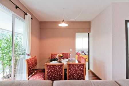 Sala de apartamento para alugar com 3 quartos, 180m² em Bela Aliança, São Paulo