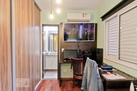 Apartamento à venda com 180m², 3 quartos e 4 vagas Apartamento à venda com 180m², 3 quartos e 4 vagasSuíte 3