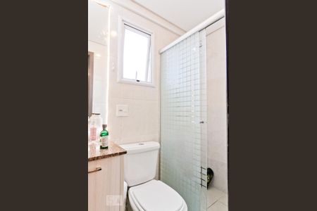 Apartamento à venda com 180m², 3 quartos e 4 vagas Apartamento à venda com 180m², 3 quartos e 4 vagasBanheiro da Suíte 3