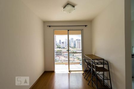 Apartamento para alugar com 37m², 1 quarto e 1 vagaSala