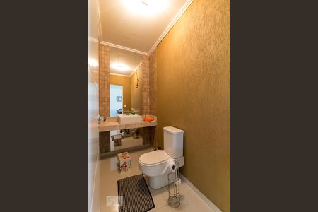 Casa à venda com 500m², 5 quartos e 8 vagasLavabo