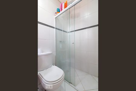 Casa à venda com 500m², 5 quartos e 8 vagasBanheiro quarto 3 suíte