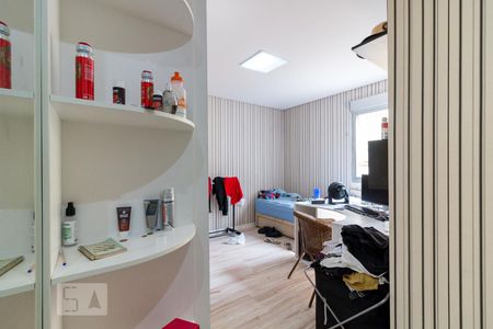 Casa à venda com 500m², 5 quartos e 8 vagasQuarto 2 suíte