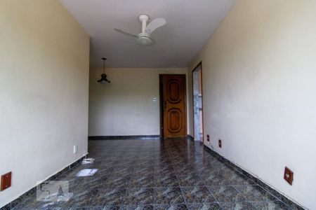 Sala de apartamento à venda com 2 quartos, 49m² em Irajá, Rio de Janeiro