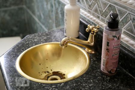 Casa à venda com 280m², 3 quartos e 2 vagasLavabo