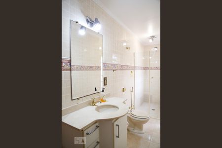 Casa à venda com 280m², 3 quartos e 2 vagasBanheiro da Suíte 3