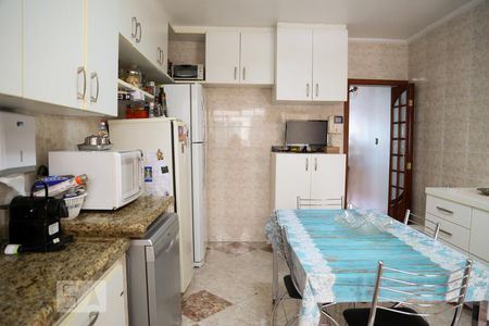 Casa à venda com 280m², 3 quartos e 2 vagasCozinha