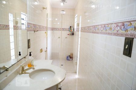 Casa à venda com 280m², 3 quartos e 2 vagasBanheiro da Suíte 3