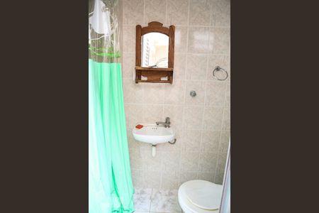 Casa à venda com 280m², 3 quartos e 2 vagasBanheiro de Serviço