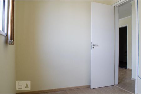 Quarto 2 de apartamento à venda com 2 quartos, 52m² em Xaxim, Curitiba
