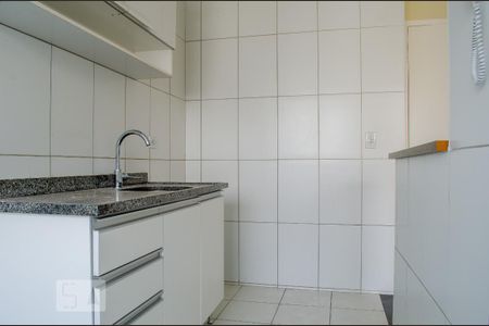 Cozinha de apartamento à venda com 2 quartos, 52m² em Xaxim, Curitiba