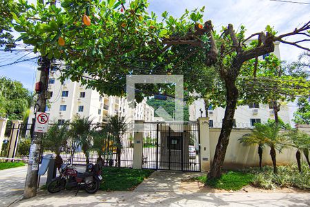 Apartamento à venda com 53m², 2 quartos e 1 vaga Apartamento à venda com 53m², 2 quartos e 1 vagaFachada