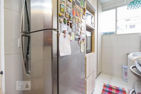 Apartamento para alugar com 60m², 2 quartos e 2 vagas Apartamento para alugar com 60m², 2 quartos e 2 vagasCozinha