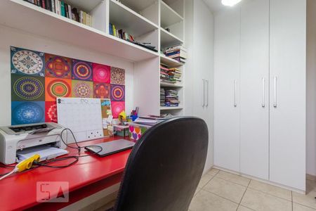 Quarto 2 de apartamento para alugar com 2 quartos, 60m² em Castelo, Belo Horizonte