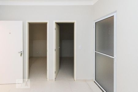 Sala e Cozinha de apartamento para alugar com 2 quartos, 42m² em Quarta Parada, São Paulo