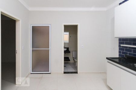 Sala e Cozinha de apartamento para alugar com 2 quartos, 42m² em Quarta Parada, São Paulo