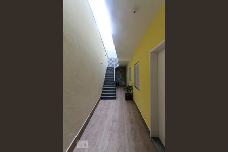 Apartamento para alugar com 42m², 2 quartos e sem vaga Apartamento para alugar com 42m², 2 quartos e sem vagaCorredor