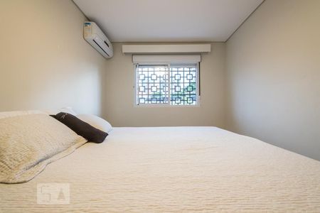 Casa para alugar com 230m², 3 quartos e 2 vagas Casa para alugar com 230m², 3 quartos e 2 vagasSuíte