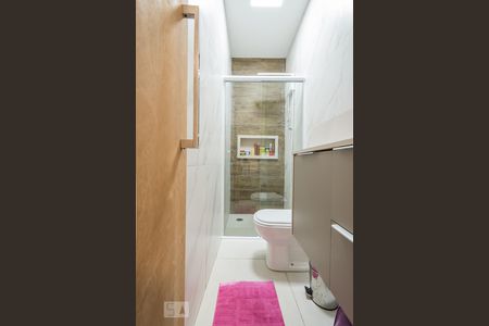 Casa para alugar com 230m², 3 quartos e 2 vagas Casa para alugar com 230m², 3 quartos e 2 vagasBanheiro de Serviço