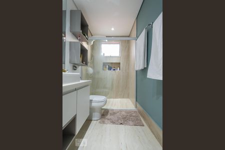 Casa para alugar com 230m², 3 quartos e 2 vagas Casa para alugar com 230m², 3 quartos e 2 vagasBanheiro Suíte