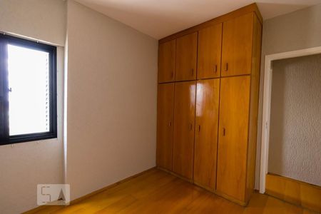 Apartamento à venda com 80m², 3 quartos e 1 vagaQuarto 2