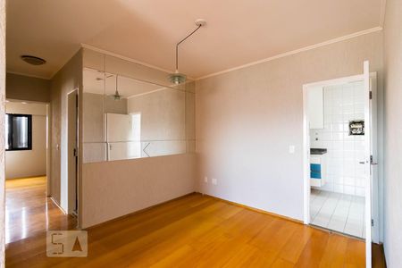 Sala de apartamento à venda com 3 quartos, 80m² em Cambuci, São Paulo