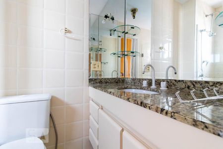 Apartamento à venda com 80m², 3 quartos e 1 vagaBanheiro da Suíte