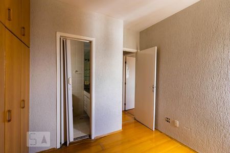 Apartamento à venda com 80m², 3 quartos e 1 vagaSuíte