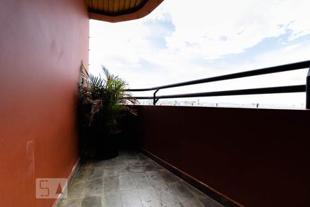 Apartamento à venda com 80m², 3 quartos e 1 vagaSacada