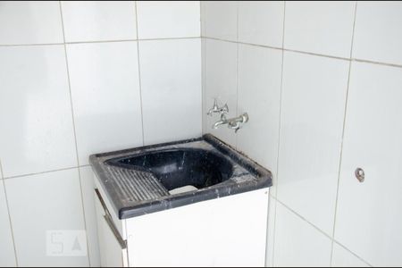 Casa à venda com 200m², 3 quartos e 2 vagasDetalhe da area de serviço
