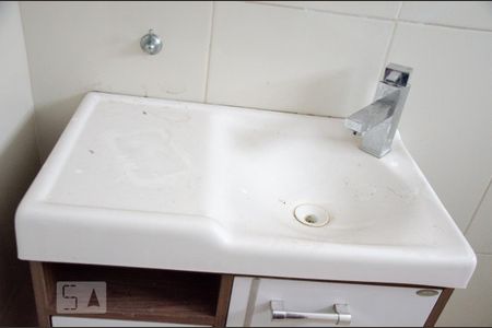 Casa à venda com 200m², 3 quartos e 2 vagasbanheiro