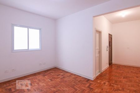 Apartamento para alugar com 90m², 3 quartos e sem vagaSala