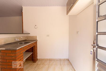 Cozinha de kitnet/studio para alugar com 1 quarto, 20m² em Butantã, São Paulo