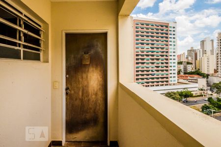 Hall de apartamento à venda com 1 quarto, 52m² em Vila Itapura, Campinas