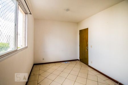 Sala de Apartamento com 1 quarto, 50m² Vila Itapura