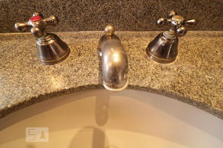 Apartamento à venda com 110m², 3 quartos e 2 vagasBanheiro da Suíte