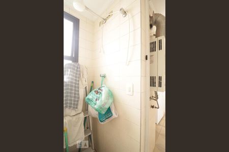 Apartamento à venda com 110m², 3 quartos e 2 vagasBanheiro de Serviço