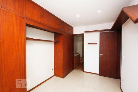 Quarto Suíte de apartamento para alugar com 2 quartos, 78m² em Botafogo, Rio de Janeiro