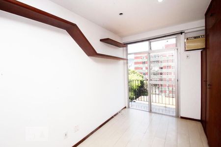 Quarto Suíte de apartamento para alugar com 2 quartos, 78m² em Botafogo, Rio de Janeiro