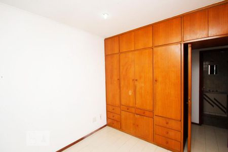 Quarto 1 de apartamento para alugar com 2 quartos, 78m² em Botafogo, Rio de Janeiro