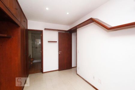 Apartamento para alugar com 78m², 2 quartos e 1 vagaQuarto Suíte